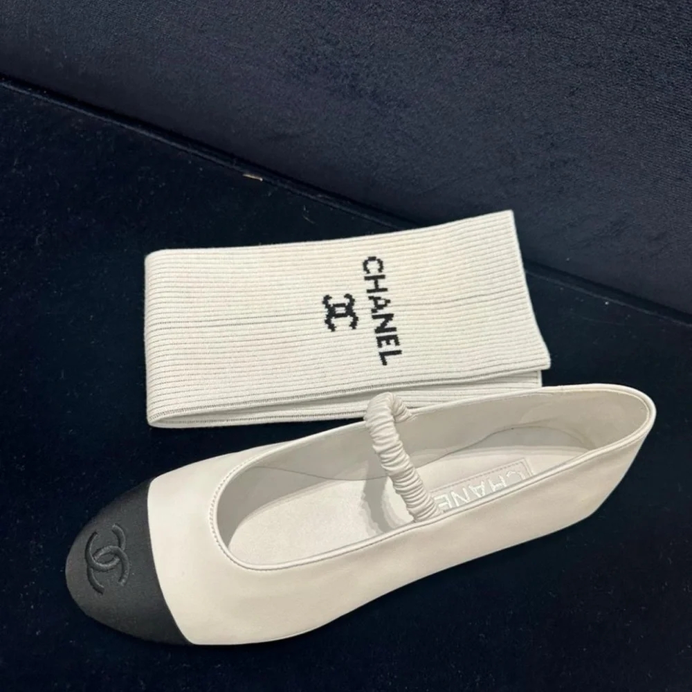 Chanel Cruise 2024 Lambskin Grosgrain Cap Toe Ballerina Flats w/ Leg Warmers 39 - Picture 15 of 15